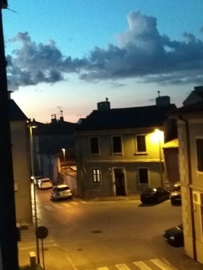 Apartment Amfiteatar Moris Pula